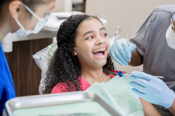 Best Emergency Gum Treatment in Roberta, GA